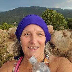 Meet your Posher, Amie